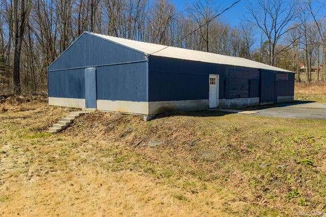 2823 State Route 52, Pine Bush, NY 12566