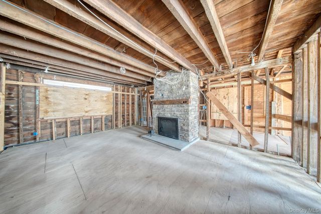 2823 State Route 52, Pine Bush, NY 12566