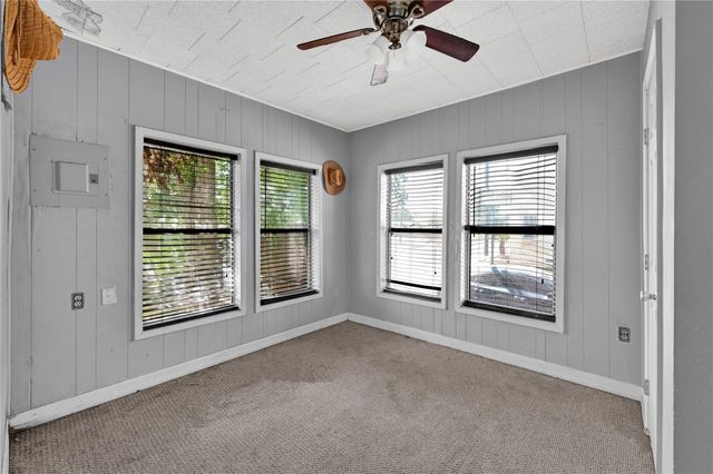 720 Yupon Street, Baytown, TX 77520