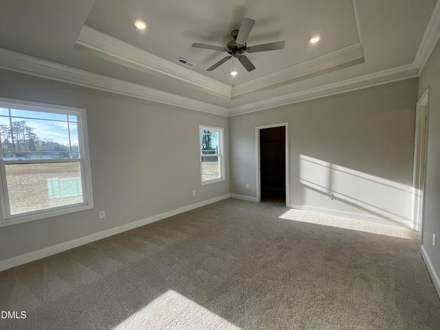 21 Shoreline Drive, Lillington, NC 27546