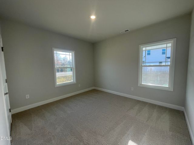 21 Shoreline Drive, Lillington, NC 27546