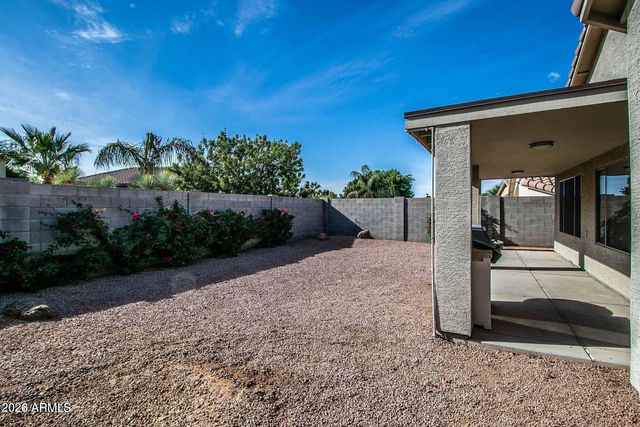 7549 E CHRISTMAS CHOLLA Drive, Scottsdale, AZ 85255