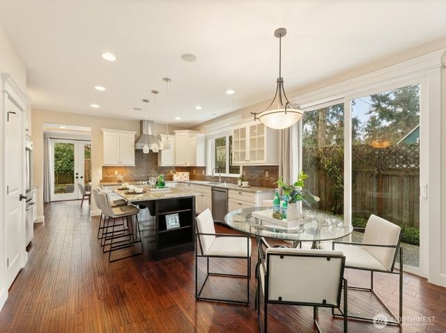 8718 NE 134th Street, Kirkland, WA 98034