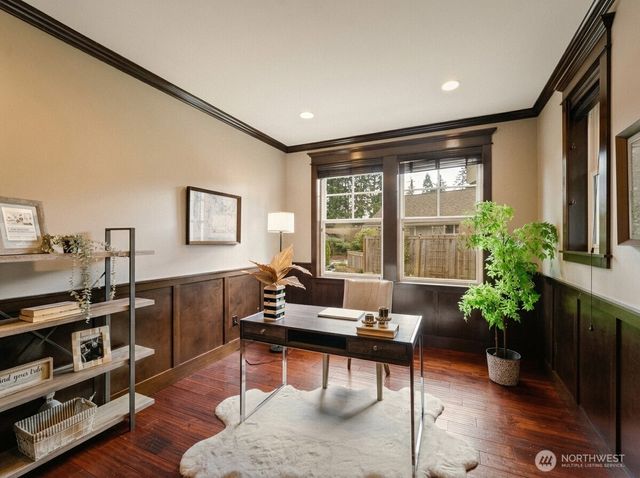 8718 NE 134th Street, Kirkland, WA 98034