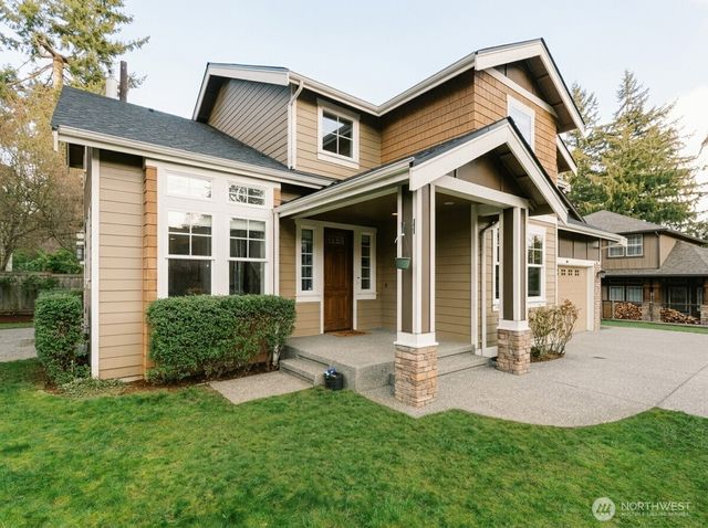 8718 NE 134th Street, Kirkland, WA 98034