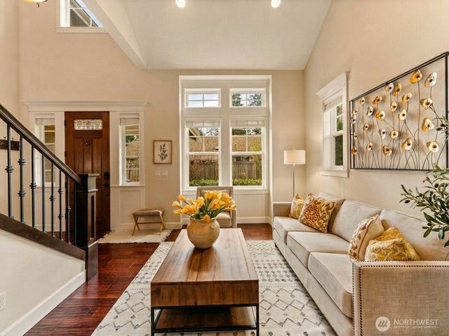 8718 NE 134th Street, Kirkland, WA 98034