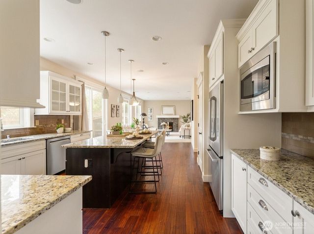 8718 NE 134th Street, Kirkland, WA 98034