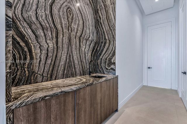 17901 Collins Ave PH-01, Sunny Isles Beach, FL 33160