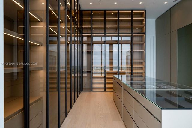 17901 Collins Ave PH-01, Sunny Isles Beach, FL 33160