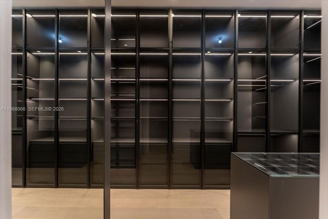 17901 Collins Ave PH-01, Sunny Isles Beach, FL 33160