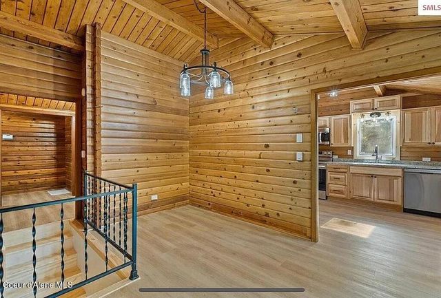 31961 N 3RD AVE, Spirit Lake, ID 83869