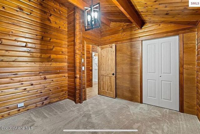 31961 N 3RD AVE, Spirit Lake, ID 83869