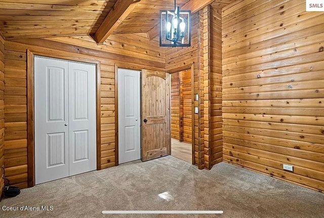 31961 N 3RD AVE, Spirit Lake, ID 83869