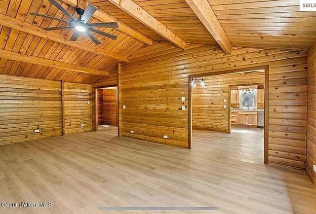 31961 N 3RD AVE, Spirit Lake, ID 83869