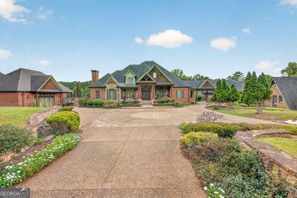 4984 Donald Drive, Loganville, GA 30052 — exterior