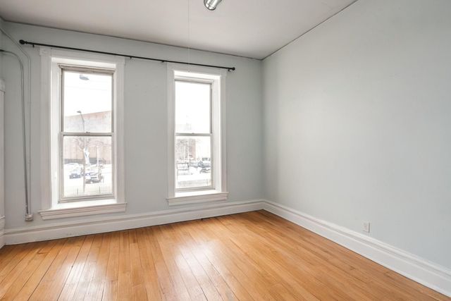 1136 N Milwaukee Avenue, Chicago, IL 60642