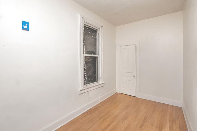 1136 N Milwaukee Avenue, Chicago, IL 60642