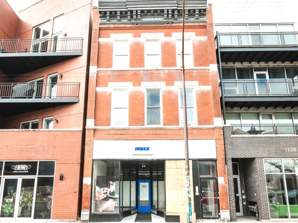 1136 N Milwaukee Avenue, Chicago, IL 60642