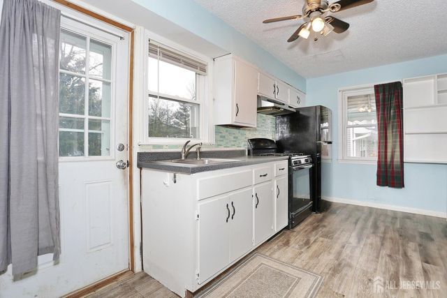 45 Sand Road, Westwood, NJ 07675