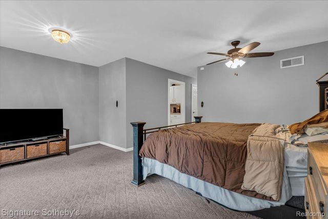 21769 Ulrich Street, Clinton Charter Township, MI 48036