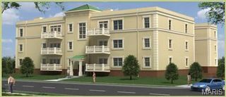 910 N McKnight Road 3A, University City, MO 63132