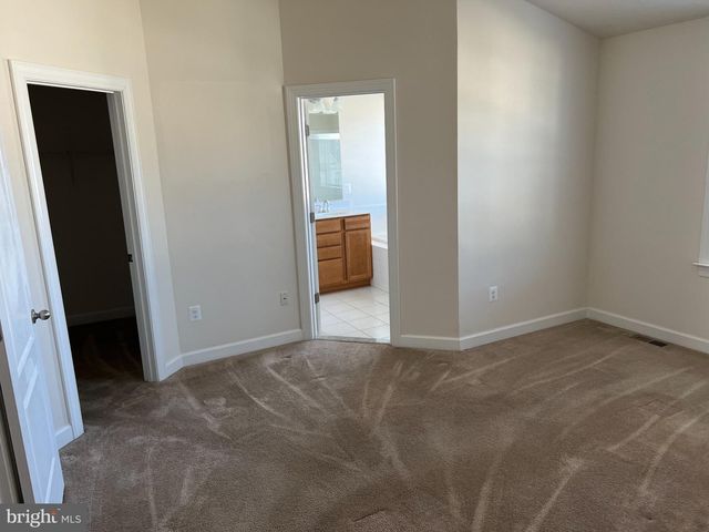 2104 GARDEN GROVE LN, Bowie, MD 20721