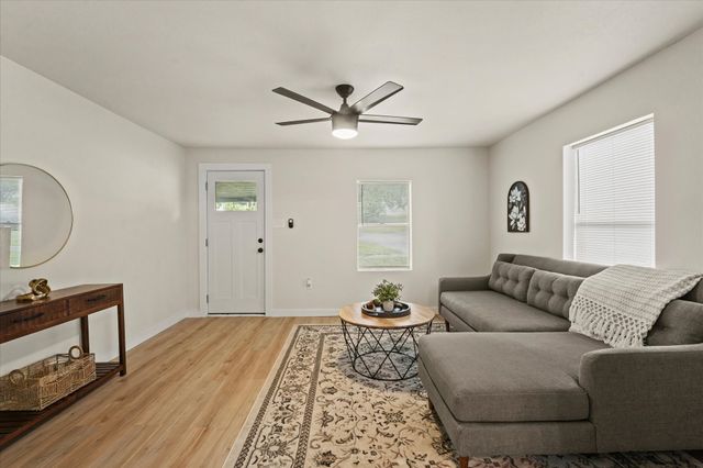 709 E Gandy Street, Denison, TX 75021