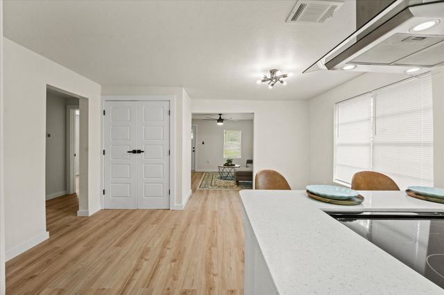 709 E Gandy Street, Denison, TX 75021