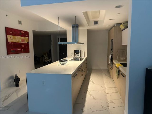 17301 Biscayne Boulevard 206, North Miami Beach, FL 33160
