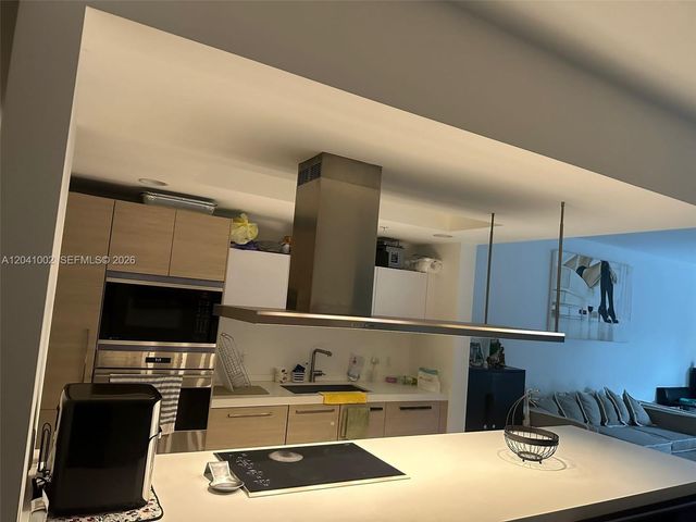 17301 Biscayne Boulevard 206, North Miami Beach, FL 33160