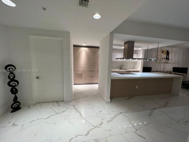 17301 Biscayne Boulevard 206, North Miami Beach, FL 33160