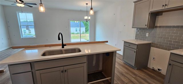 421 Belgrove Way, Easley, SC 29640