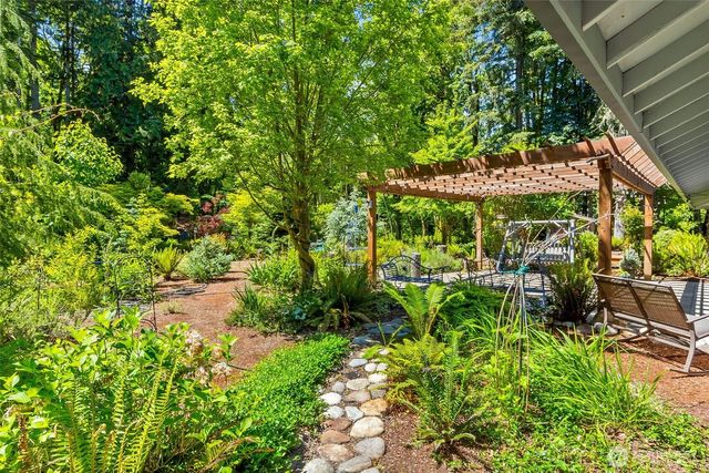 4539 Foxhall Drive NE, Olympia, WA 98516