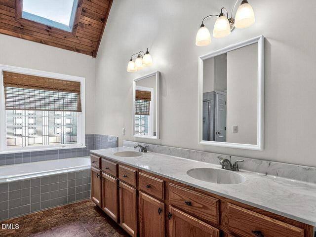 2028 Lovdal Drive, Raleigh, NC 27613