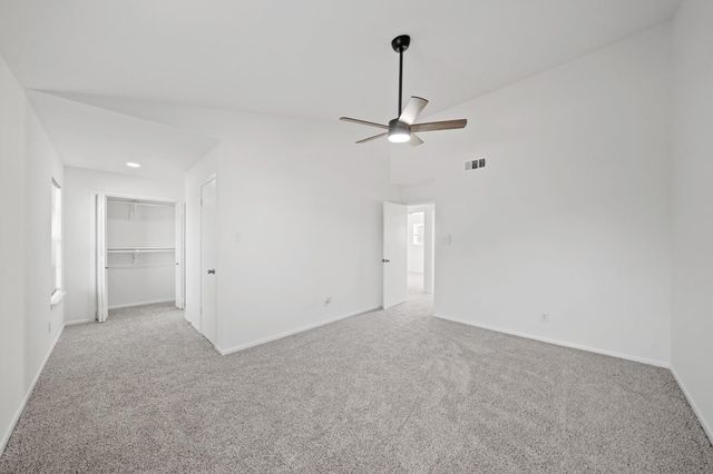 7949 Ellinger Lane, Houston, TX 77040