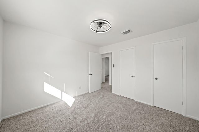 7949 Ellinger Lane, Houston, TX 77040