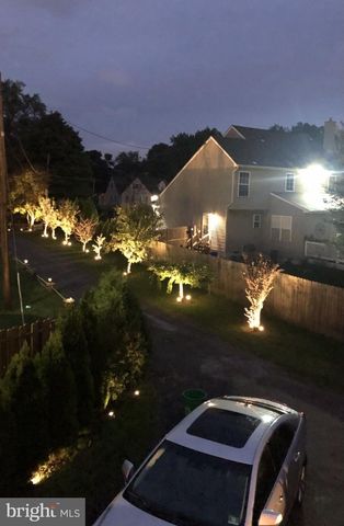 106 E WILLIAMS AVE, Barrington, NJ 08007