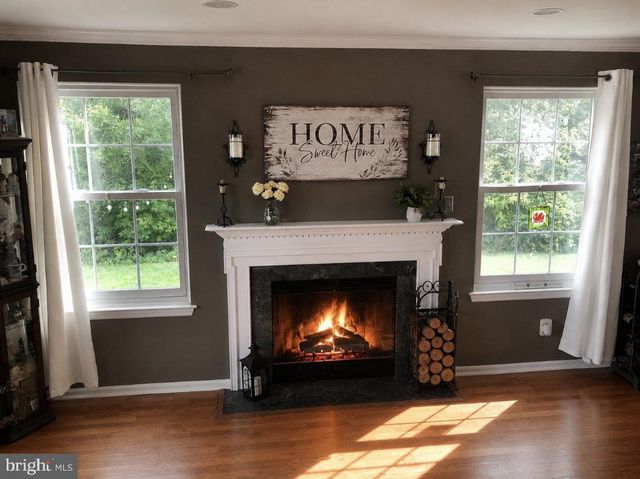 106 E WILLIAMS AVE, Barrington, NJ 08007