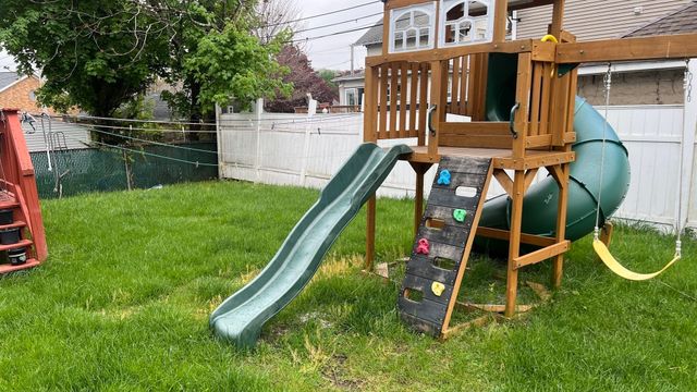 133 Puritan Ave, Worcester, MA 01604