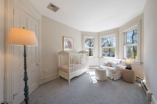 39 Oak Ridge Ave, Summit City, NJ 07901