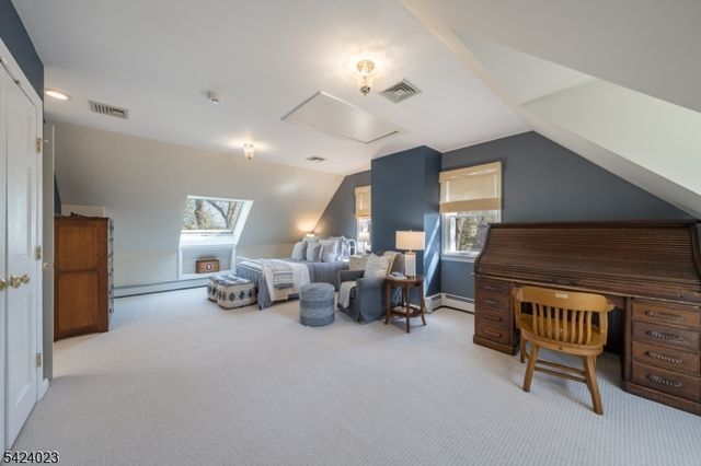 39 Oak Ridge Ave, Summit City, NJ 07901