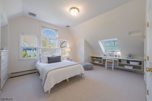 39 Oak Ridge Ave, Summit City, NJ 07901