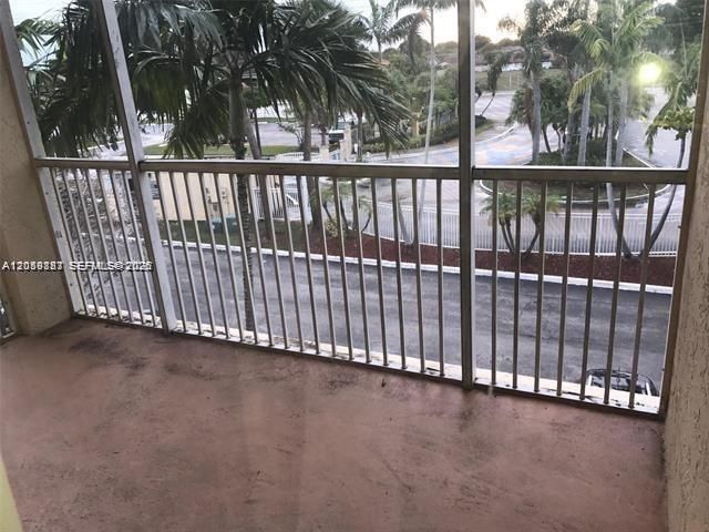 5686 Rock Island Rd 134, Tamarac, FL 33319