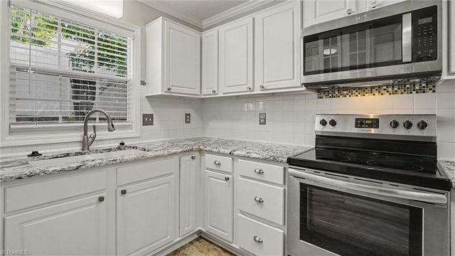 5305 Old Plantation Circle, Winston-salem, NC 27104