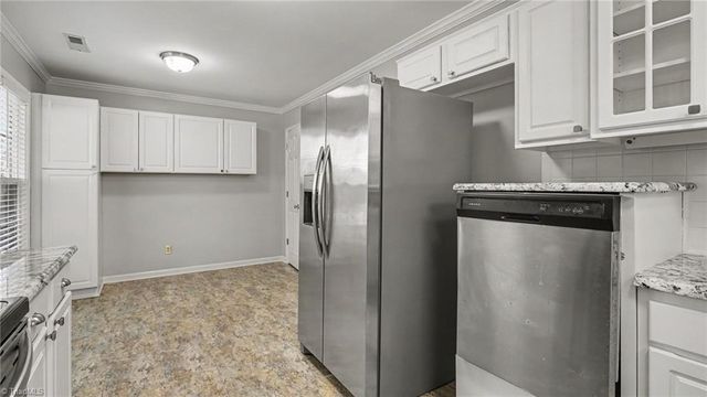 5305 Old Plantation Circle, Winston-salem, NC 27104