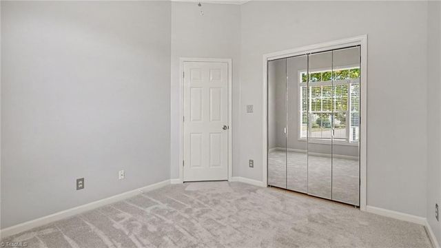 5305 Old Plantation Circle, Winston-salem, NC 27104