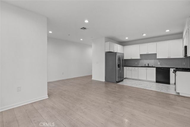 6320 Beck Avenue, North Hollywood, CA 91606