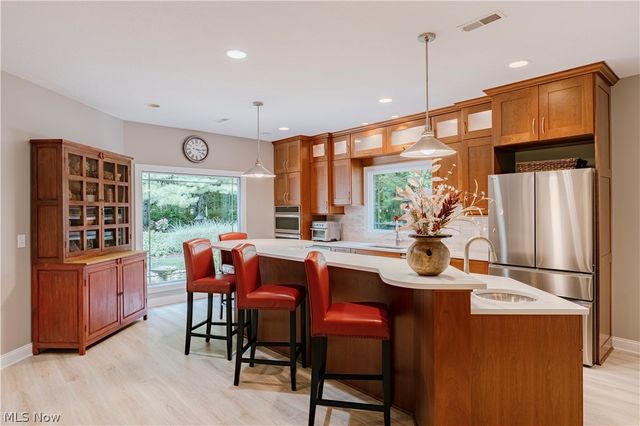 2816 Remington Point, Aurora, OH 44202