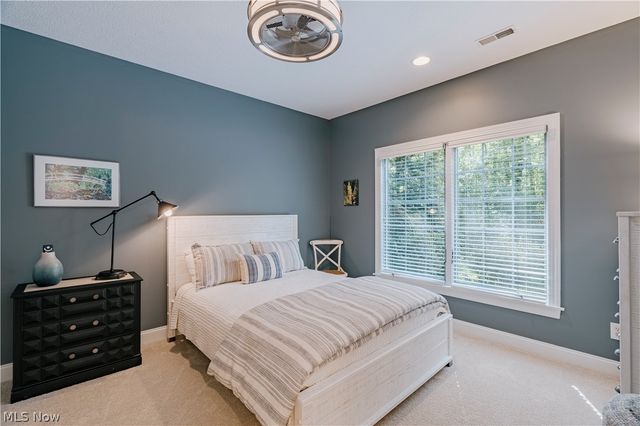 2816 Remington Point, Aurora, OH 44202