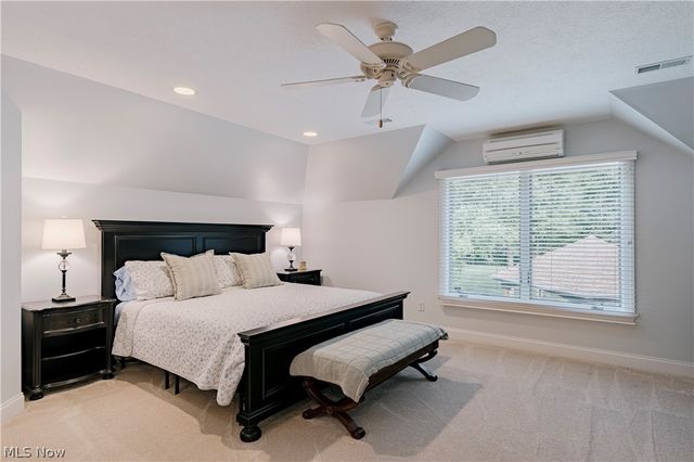 2816 Remington Point, Aurora, OH 44202